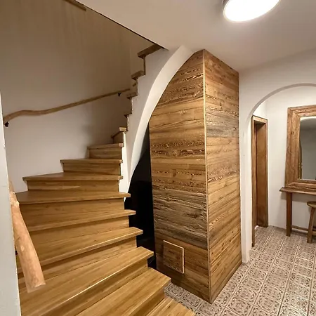 Pallegg * هينترتال